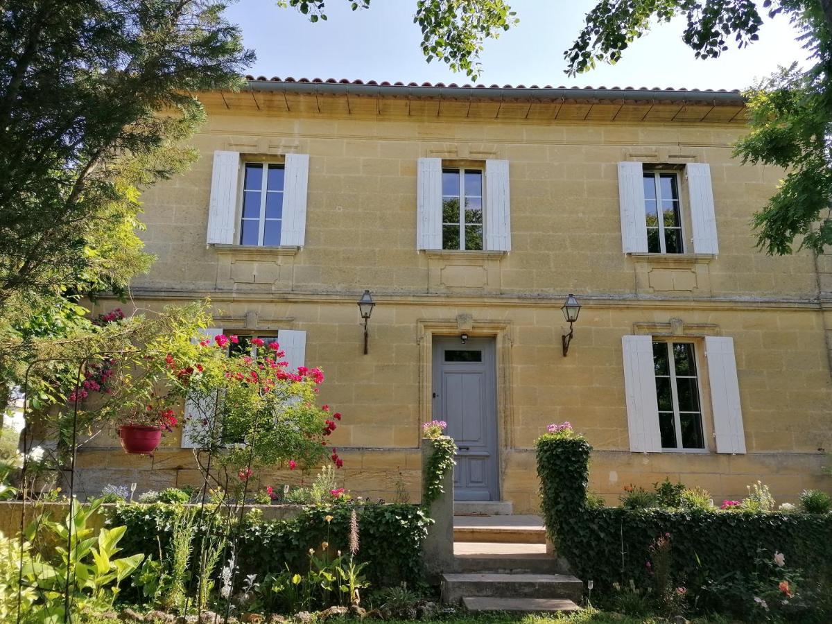 La Maison De... Espiet Luaran gambar