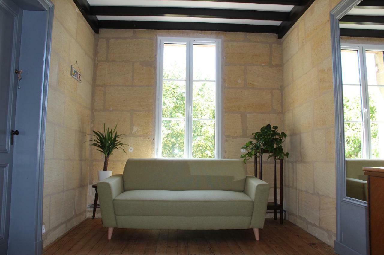 La Maison De... Espiet Luaran gambar